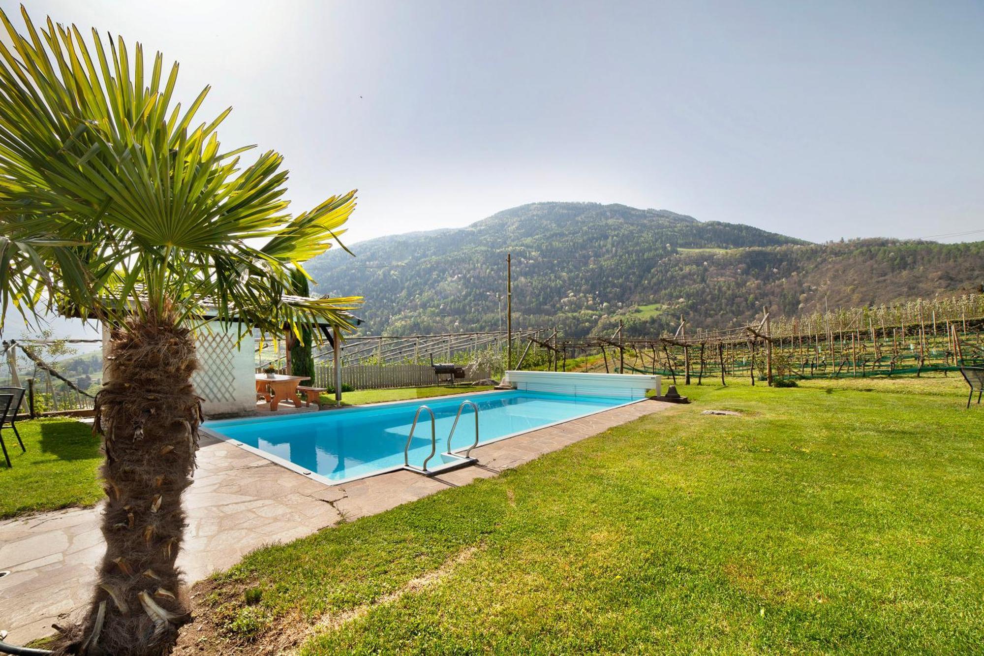 Froehlichhof Wohnung Apfelbluete Lagundo Exterior photo